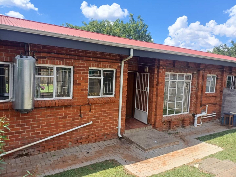 To Let 2 Bedroom Property for Rent in Willows Free State